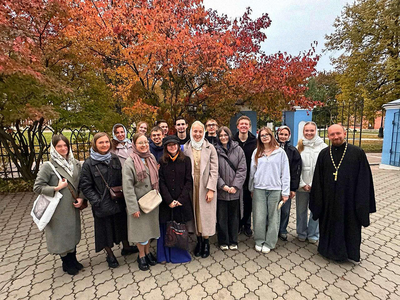 Фото: Молодёжное служение