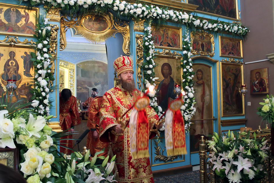 Галерея: Иконы Божией Матери "Живоносный Источник"