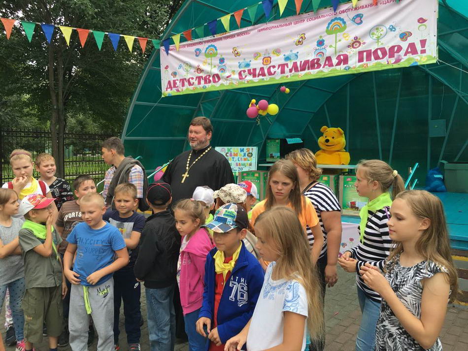 Фото: "Семья помогает семье: готовимся к школе!"