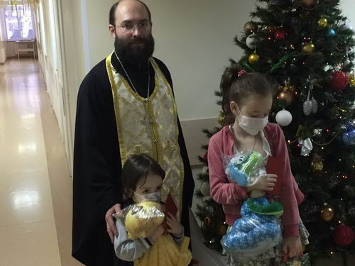 Фото: Праздничные поздравления в дни Святок