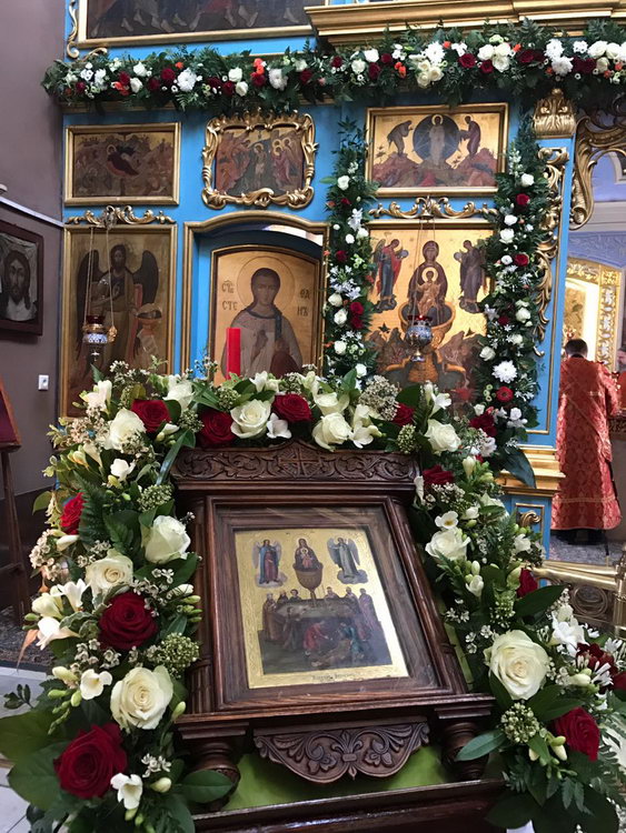 Галерея: В престольный Праздник храма - иконы Божией Матери «Живоносный Источник»