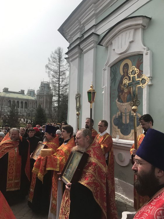 Галерея: В престольный Праздник храма - иконы Божией Матери «Живоносный Источник»