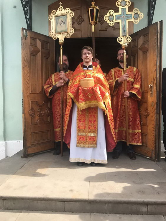 Галерея: В престольный Праздник храма - иконы Божией Матери «Живоносный Источник»