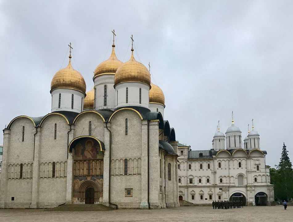 Галерея: Божественная Литургия в Архангельском соборе Московского Кремля.