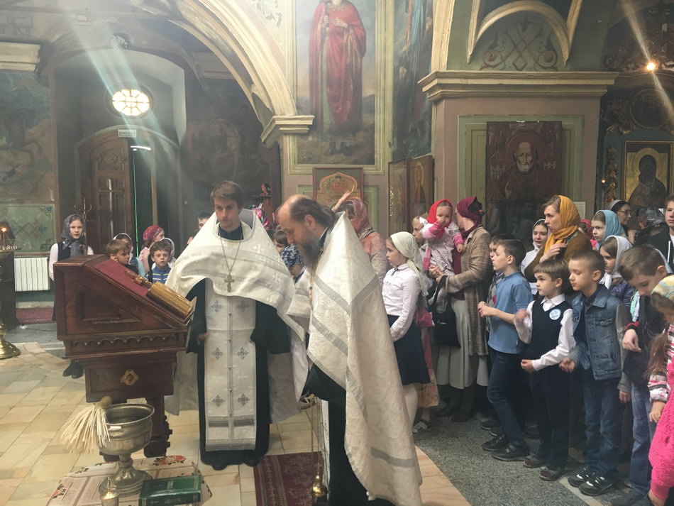 Фото: Молебен по случаю окончания учебного года
