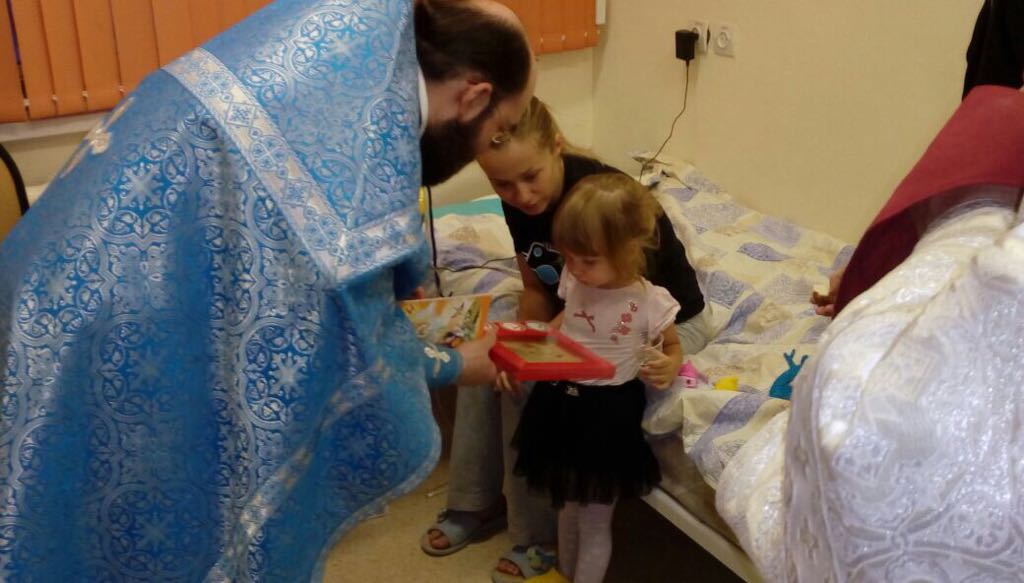 Галерея: Рождество Христово в Центральной детской клинической больнице ФМБА РФ