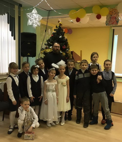 Фото: Детский Рождественский праздник в ТЦСО «Царицынский»