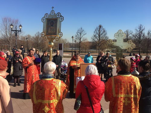 Фото: Крестный ход Воскресной школы
