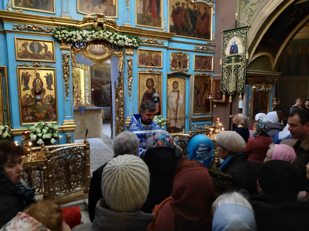 Галерея:  Празднование в честь Казанской иконы Божией Матери