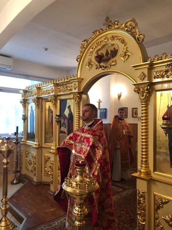 Галерея: Престольный праздник больничного храма в ФНКЦ