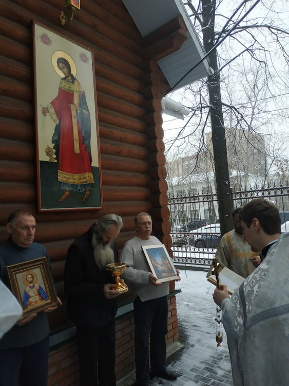 Фото: День памяти святого апостола, первомученика и архидиакона Стефана