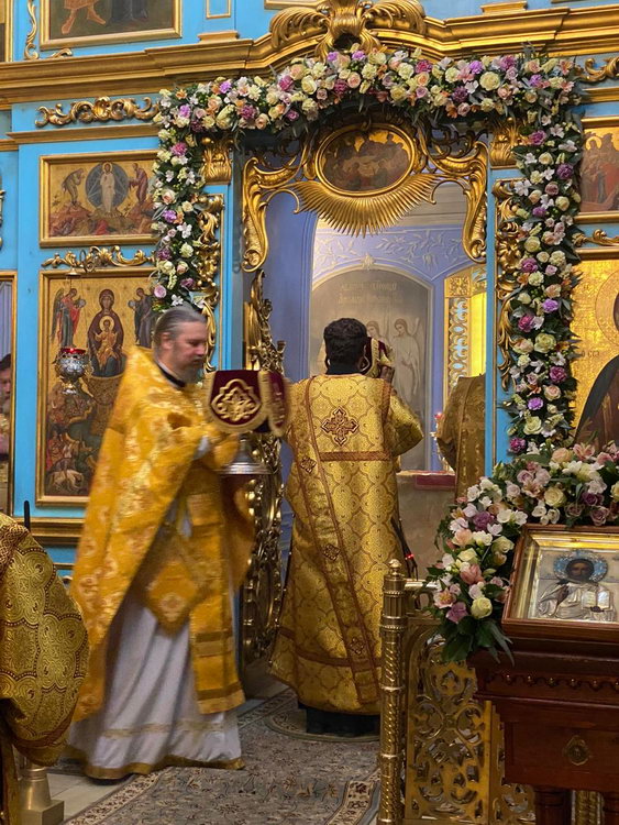 Галерея: Служение Владыки Викария