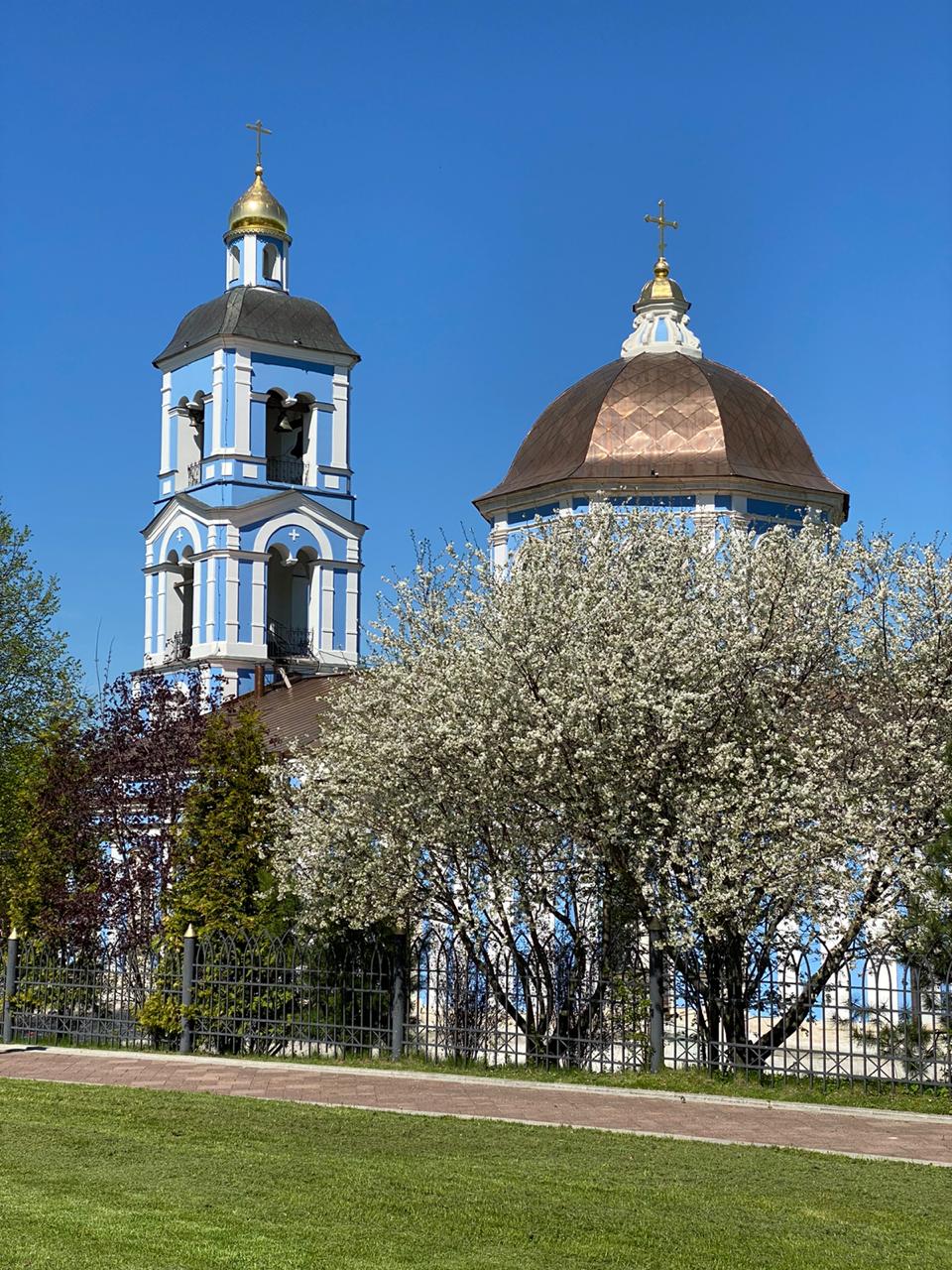 Фото: Подготовка к возобновлению посещения храма прихожанами