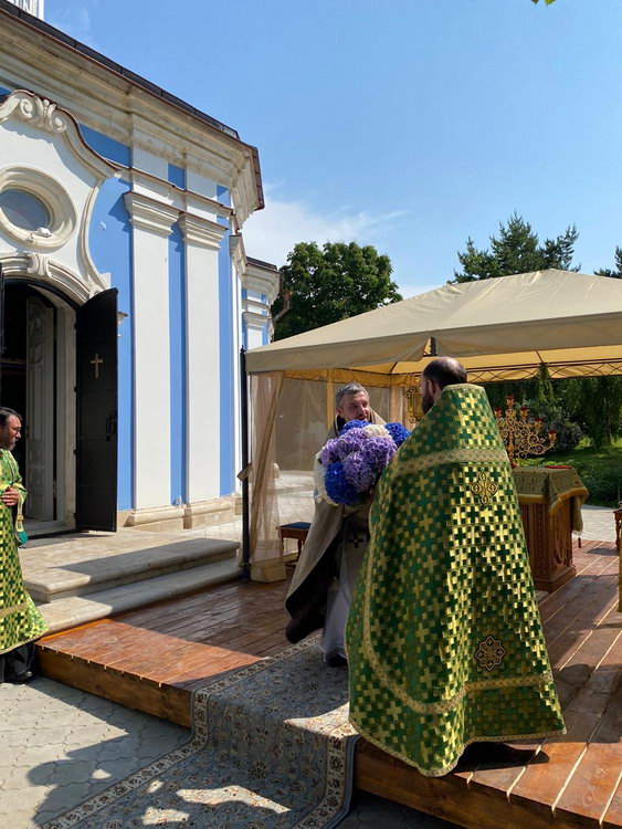 Галерея: День Рождения настоятеля