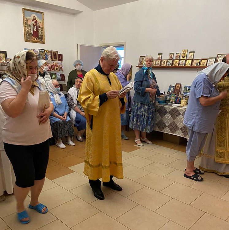 Галерея: День памяти великомученика и целителя Пантелеимона