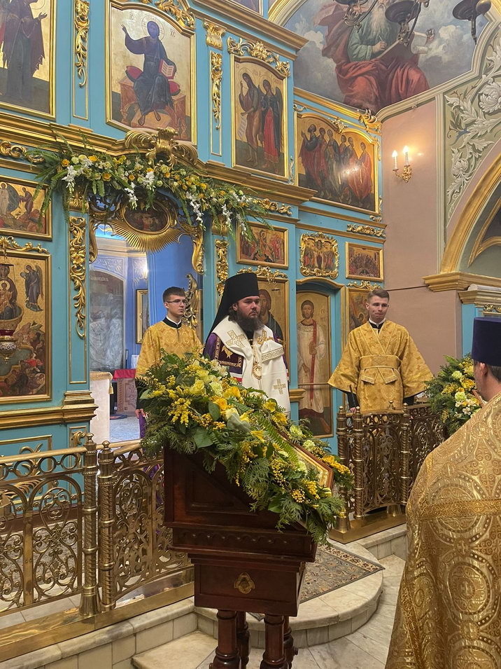 Галерея: Освящение росписей храма