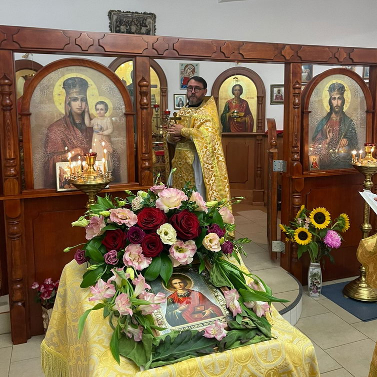 Галерея: День памяти великомученика и целителя Пантелеимона