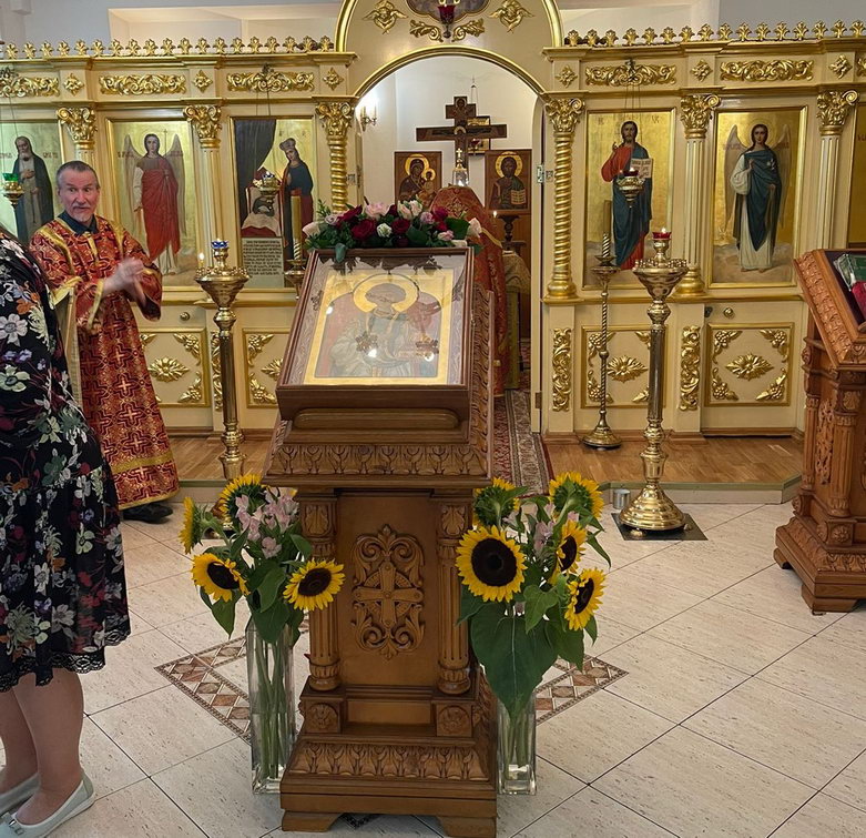 Галерея: День памяти великомученика и целителя Пантелеимона