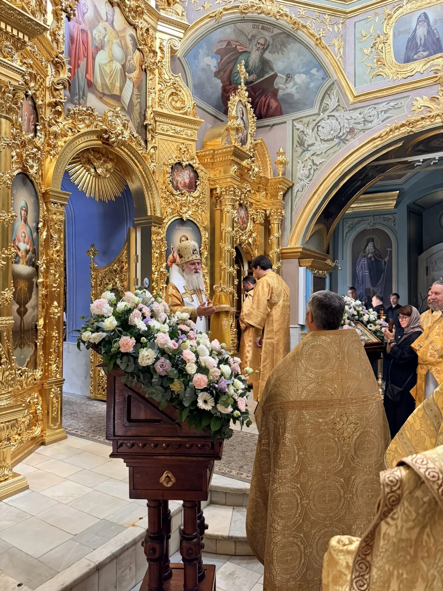 Галерея: Архиерейская Литургия