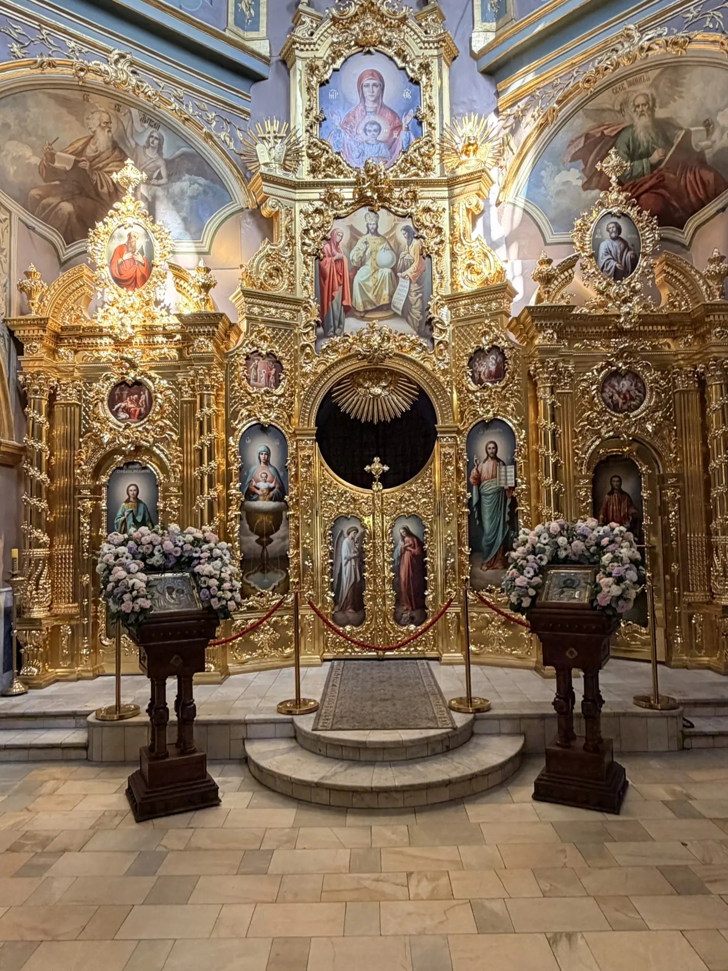 Галерея: Архиерейская Литургия